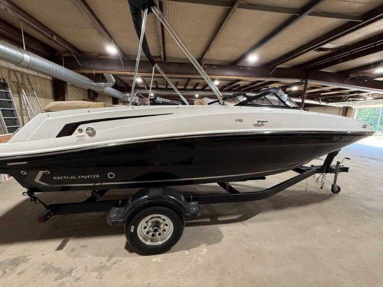 2023 Bayliner VR5 US-BLBX4638E323 [photo 7]